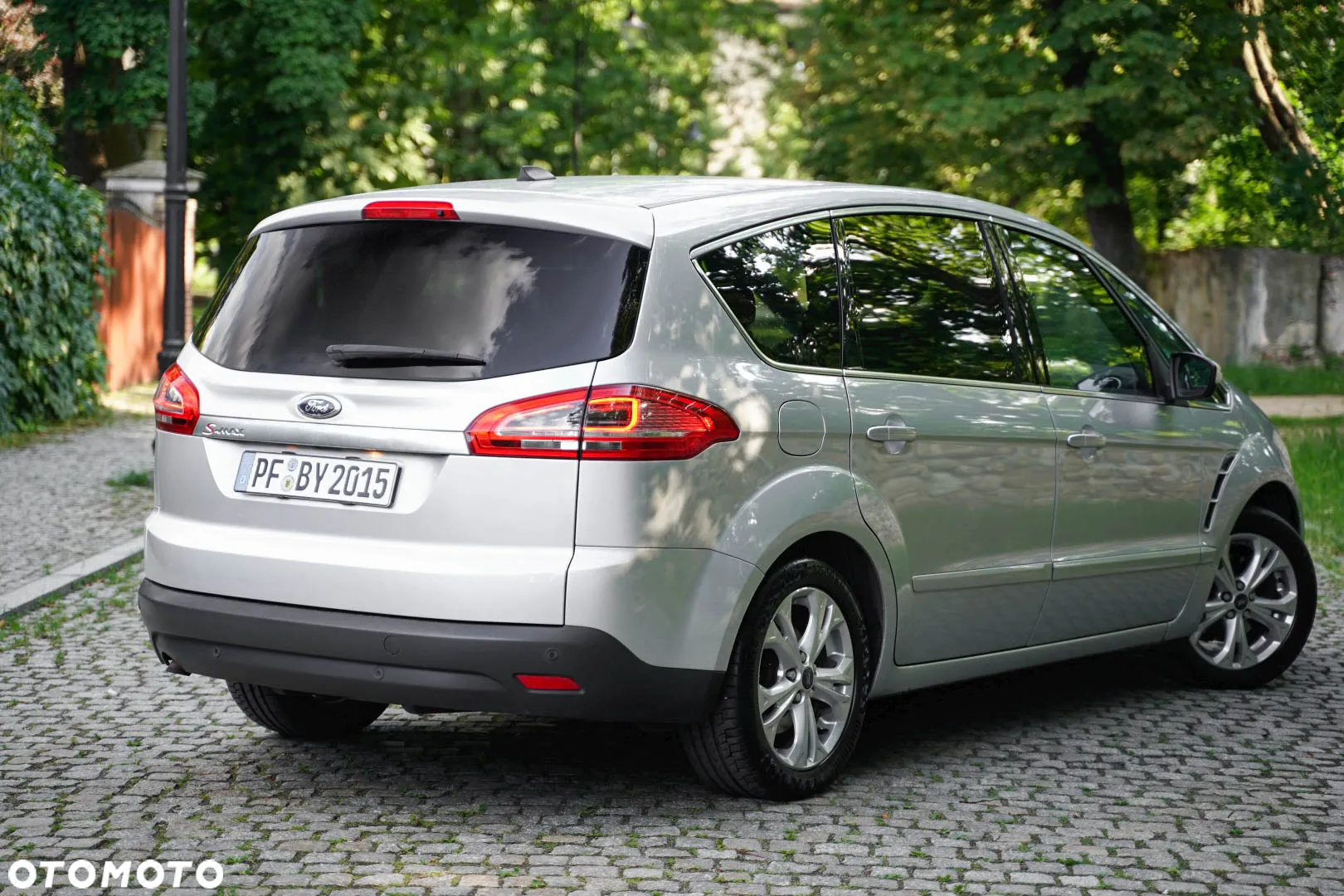Ford S-Max 2.0 TDCi DPF Titanium - 11
