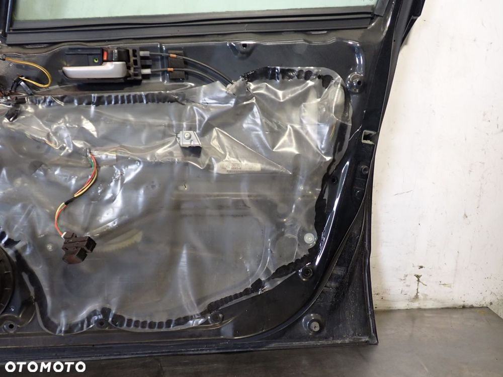 DRZWI PRAWY PRZÓD SUZUKI SX4 1.6 - 16