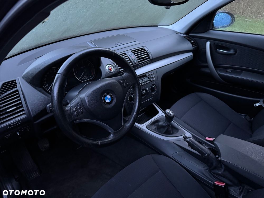 BMW Seria 1 118d DPF Edition Sport - 13