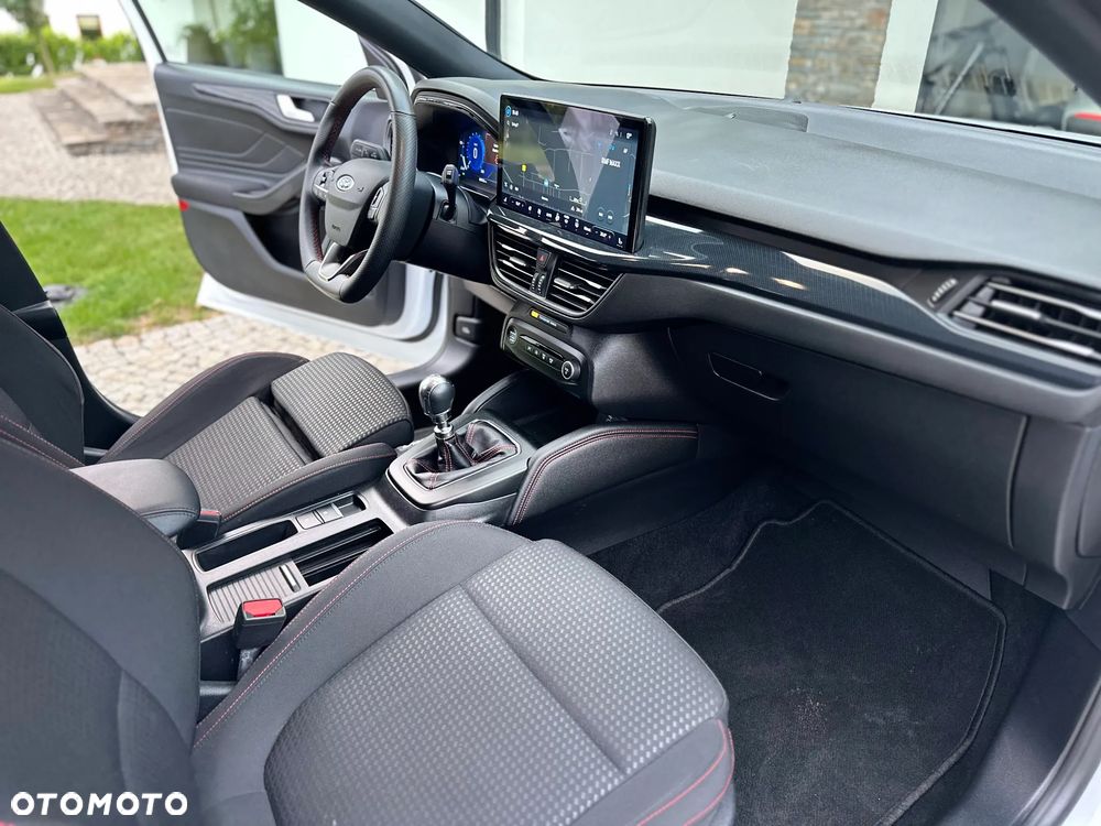 Ford Focus 1.0 EcoBoost ST-Line ASS - 8