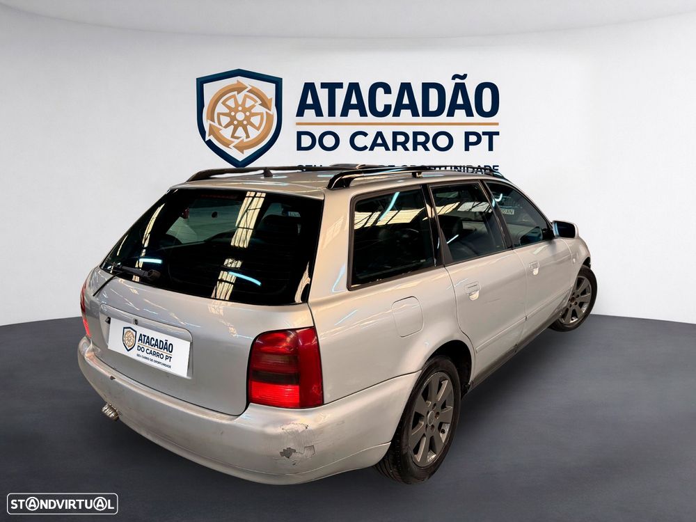 Audi A4 Avant - 30