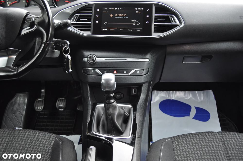 Peugeot 308 1.5 BlueHDi Active Pack Business S&S - 16