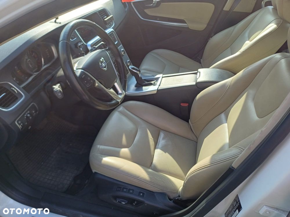 Volvo S60 - 10