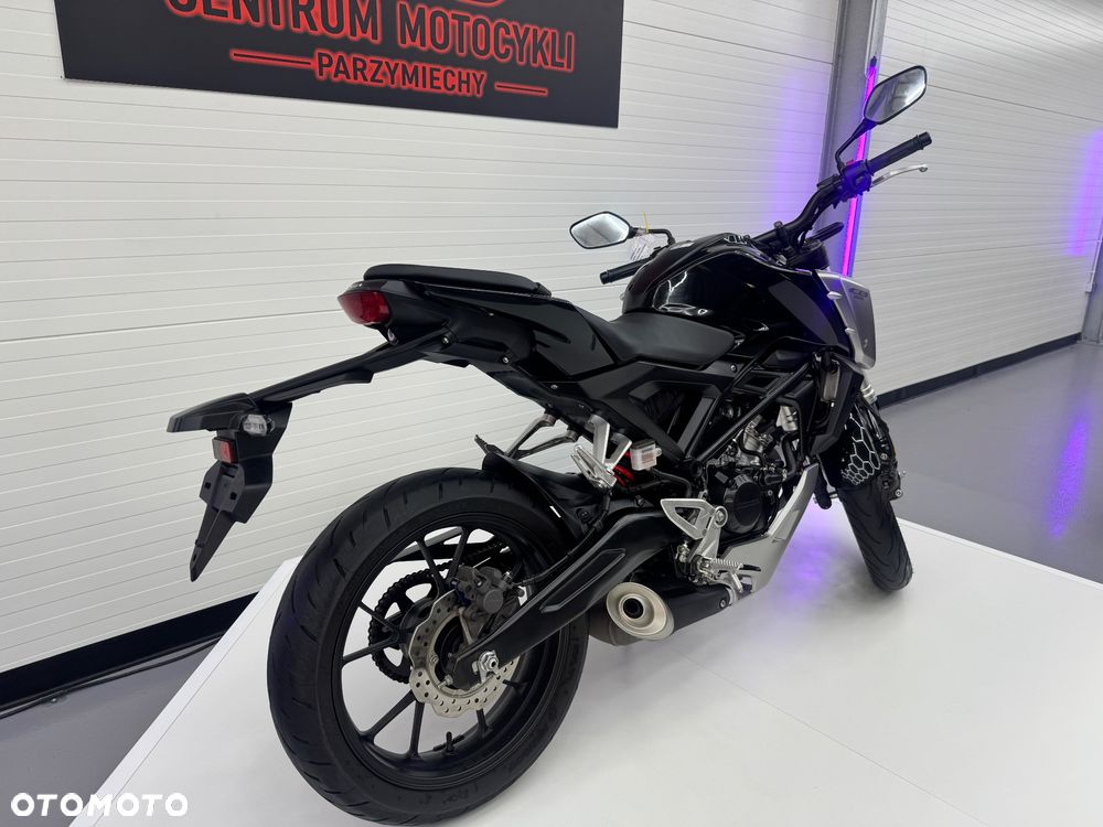 Honda CB - 3