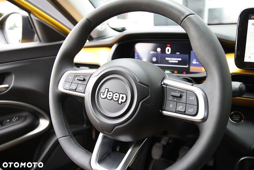 Jeep Avenger 1.2 GSE T3 Summit FWD - 38