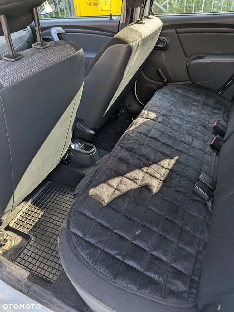 Dacia Duster 1.6 - 6