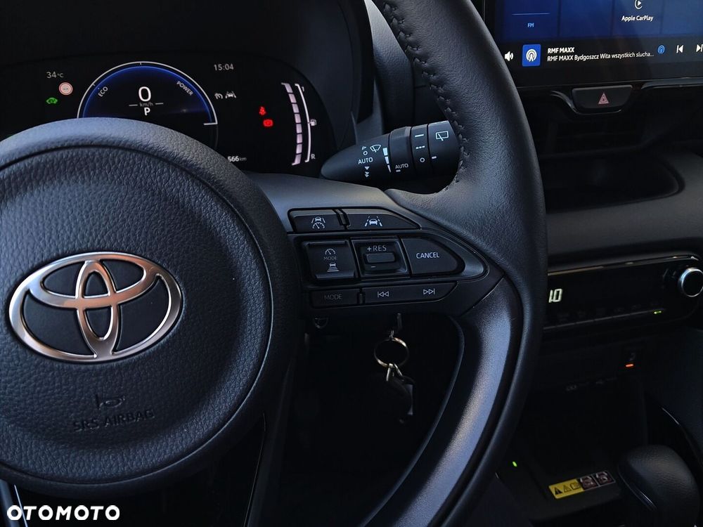 Toyota Yaris Hybrid 1.5 Style - 19