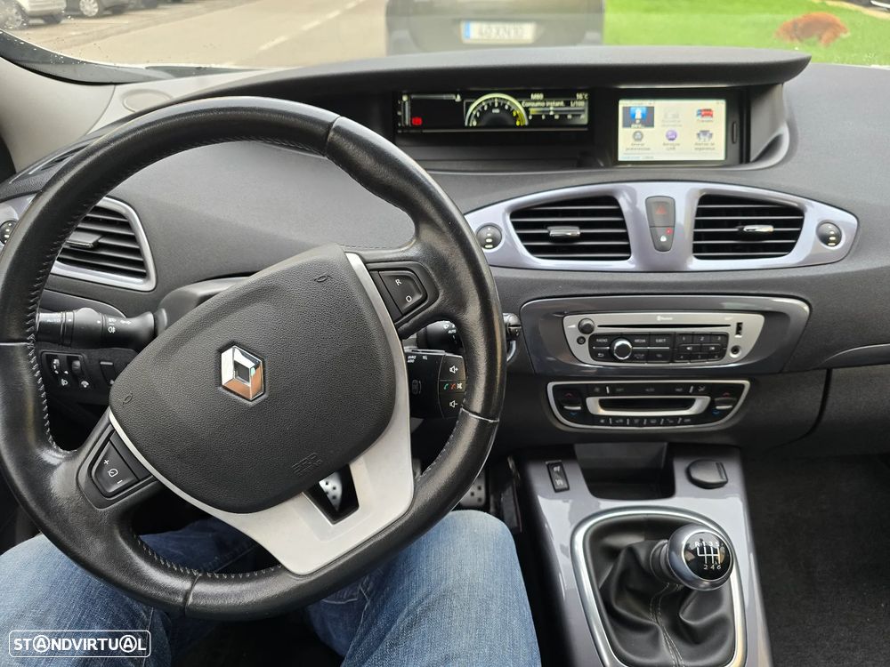 Renault Scénic XMOD 1.5 dCi Sport SS - 12