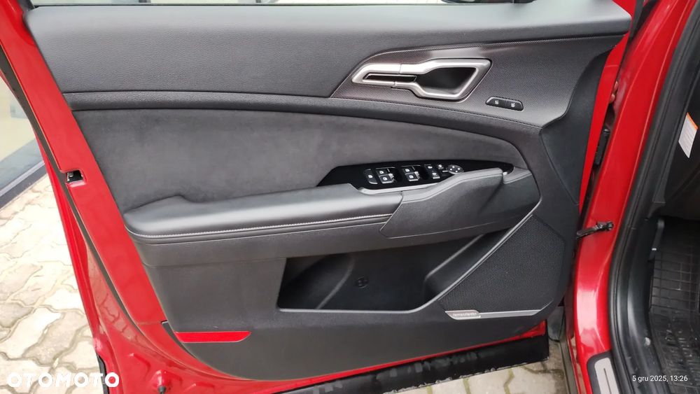 Kia Sportage 1.6T-GDI AWD GT-Line - 11