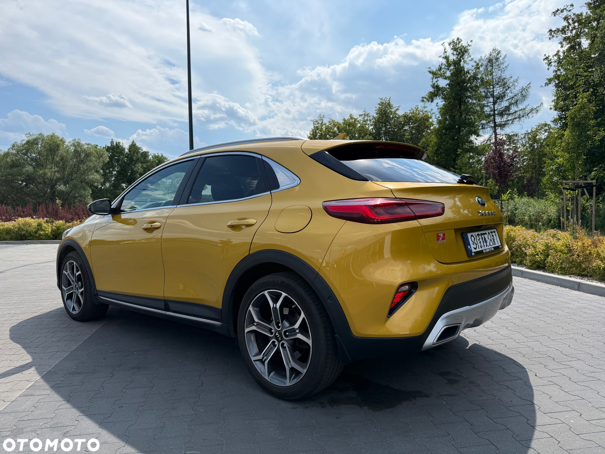 Kia XCeed 1.6 T-GDI L Business Line DCT - 14