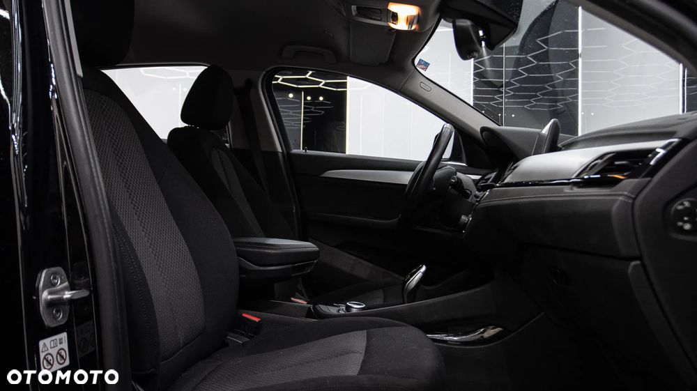 BMW X2 sDrive18i GPF Advantage - 15