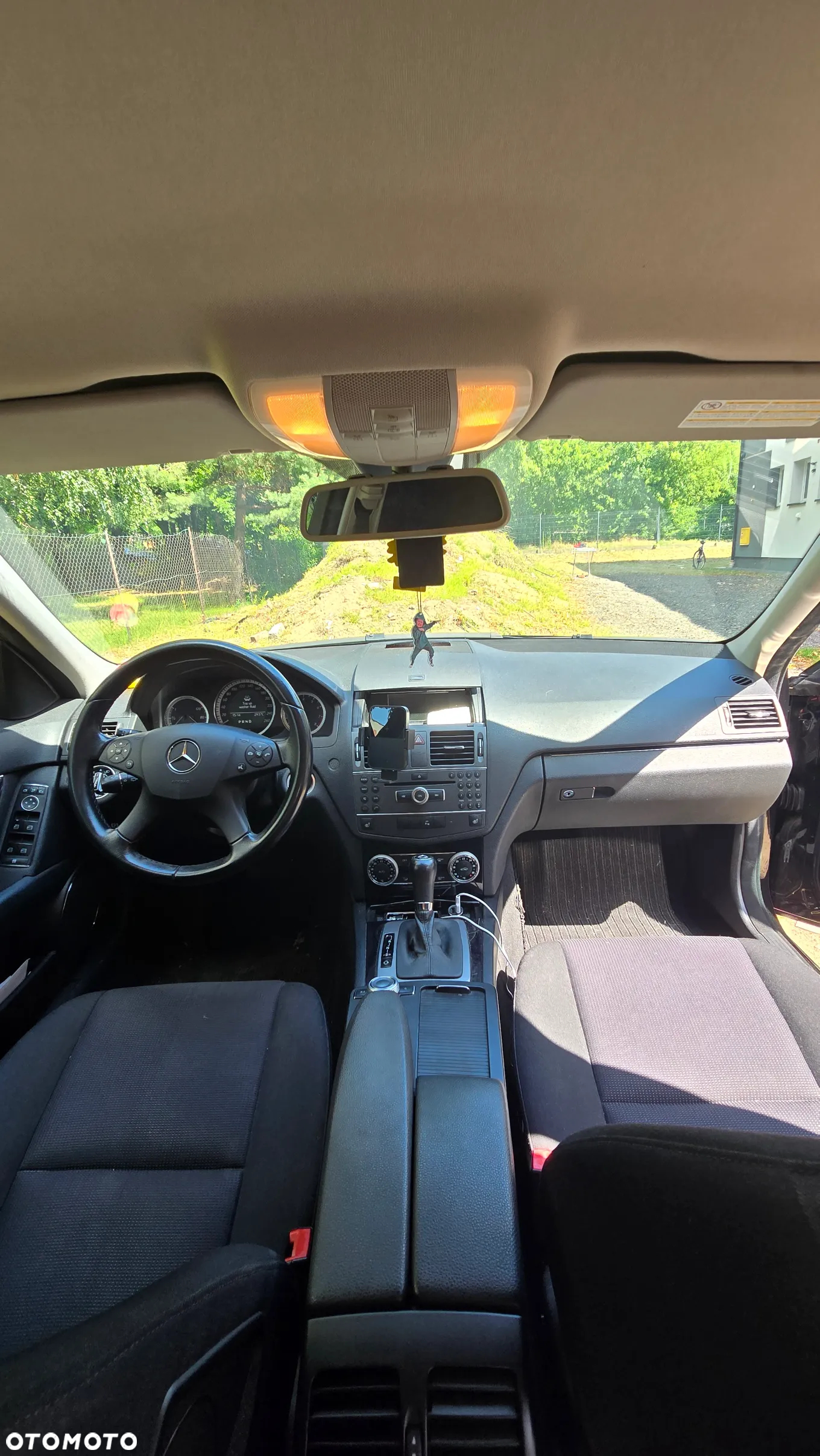 Mercedes-Benz Klasa C 180 T CGI Automatik BlueEFFICIENCY - 12