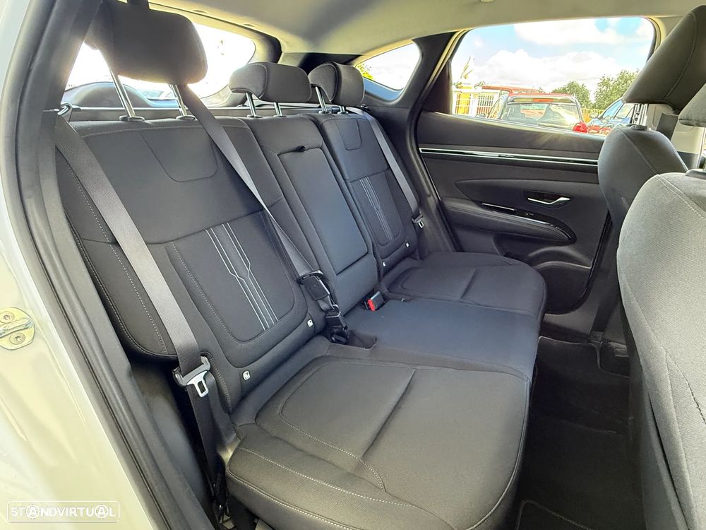 Hyundai Tucson 1.6 T-GDI HEV Vanguard - 22