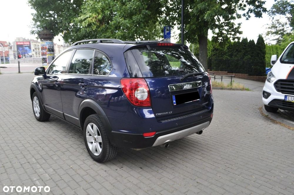 Chevrolet Captiva - 4
