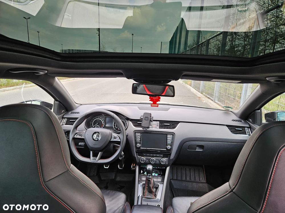 Skoda Octavia 2.0 TDI RS - 34