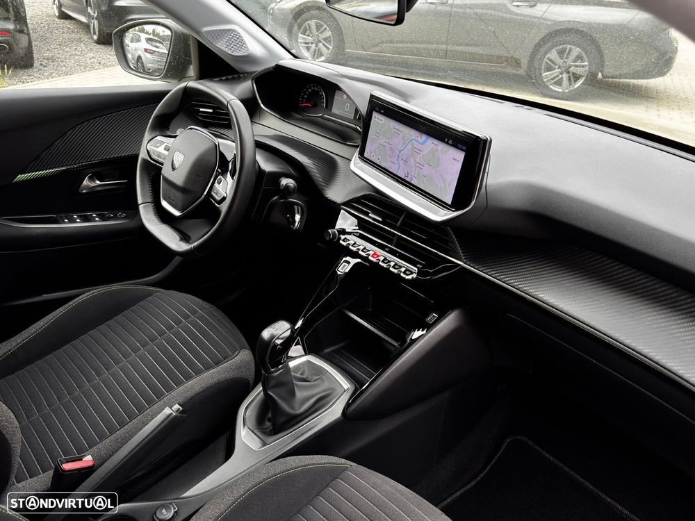 Peugeot 208 1.2 PureTech Active - 12