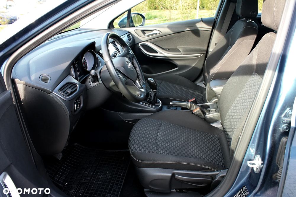 Opel Astra 1.4 Turbo Innovation - 7