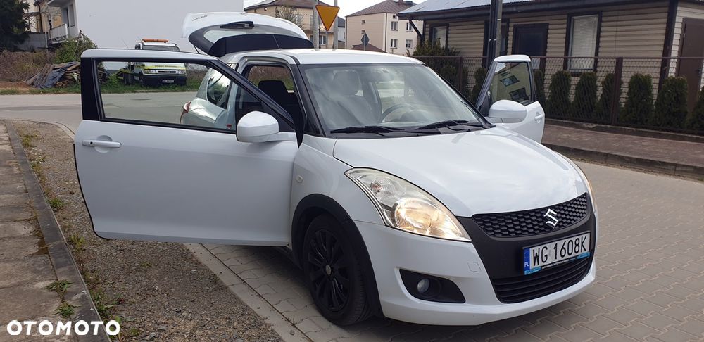Suzuki Swift - 15