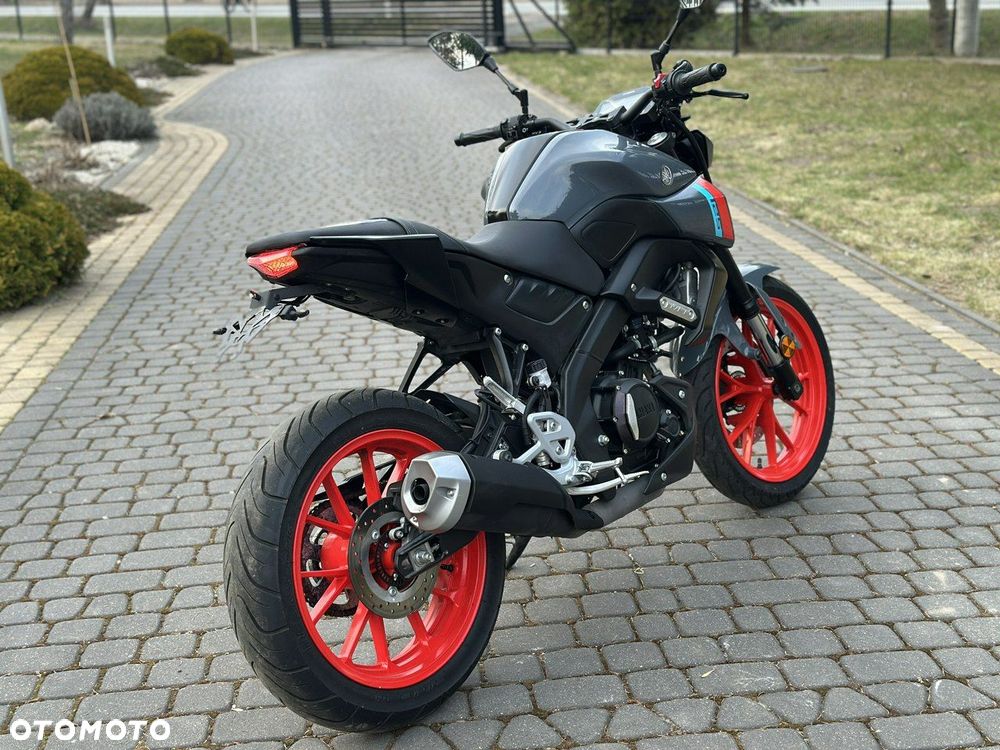 Yamaha MT - 3