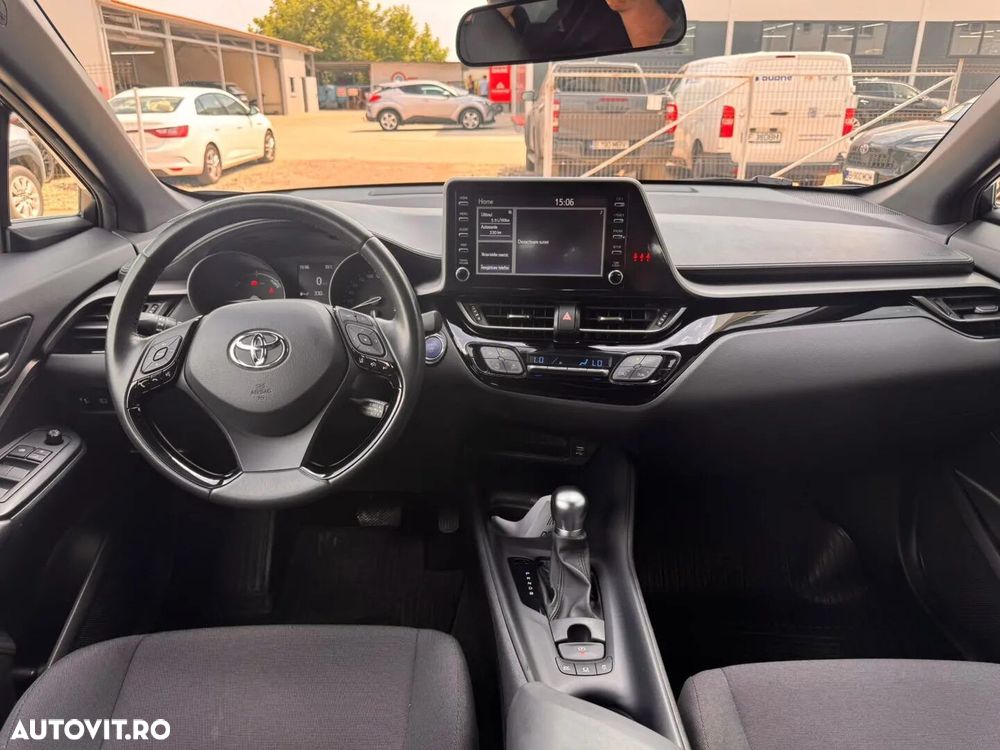 Toyota C-HR 1.8 HSD 122 CP 4x2 CVT Core - 11