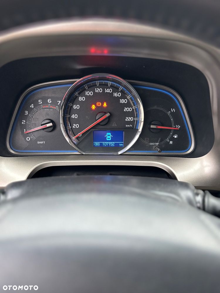 Toyota RAV4 2.2 D-4D Premium - 13