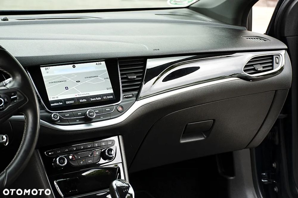 Opel Astra 1.4 Turbo Innovation - 31