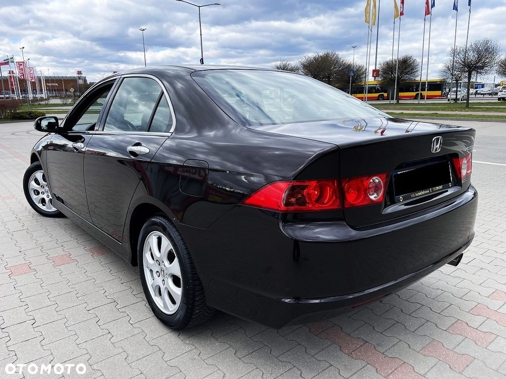 Honda Accord 2.0 i Sport - 4