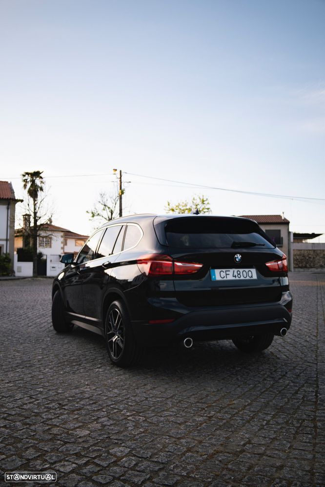 BMW X1 18 d sDrive - 7