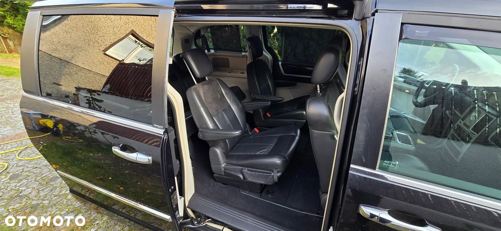 Chrysler Grand Voyager 2.8 CRD Automatik Limited - 17