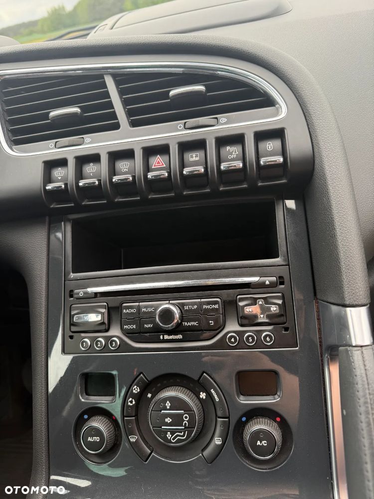Peugeot 3008 - 11