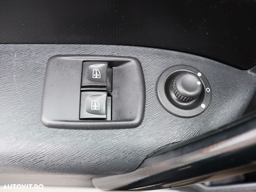 Renault Kangoo 1.5 Blue 80 Life - 12