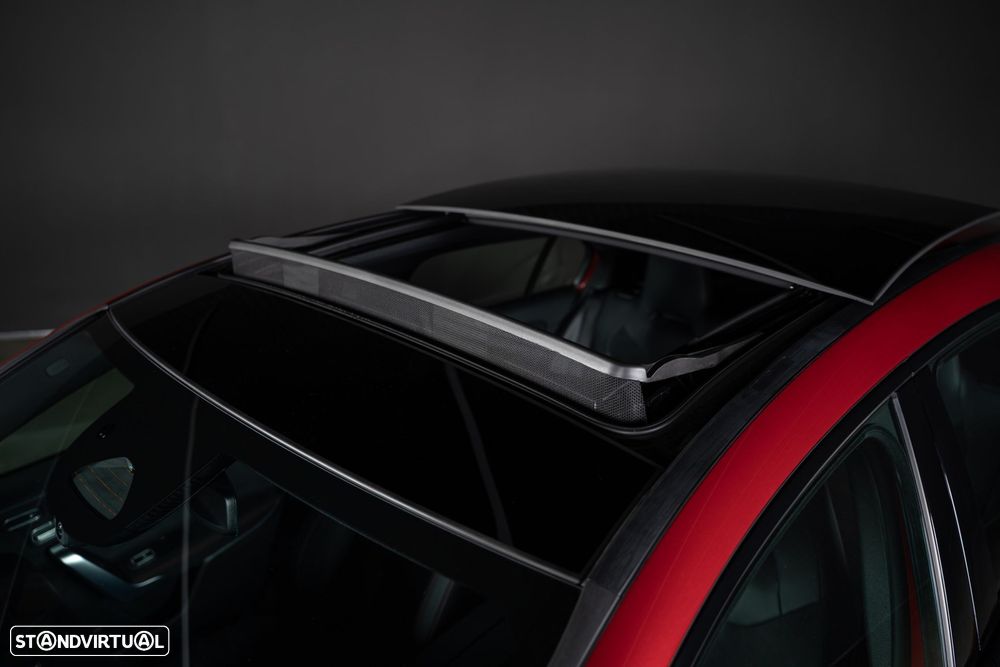 Mercedes-Benz A 250 e AMG Line - 14