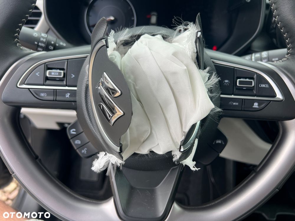 Suzuki Swift - 10