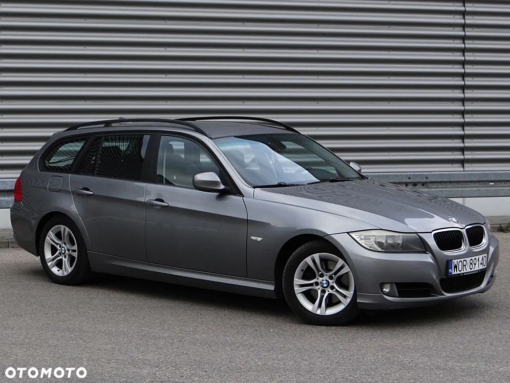 BMW Seria 3 318d DPF Edition Lifestyle - 14