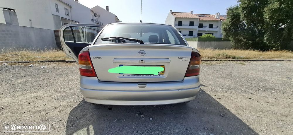 Opel Astra 1.4 Club - 16