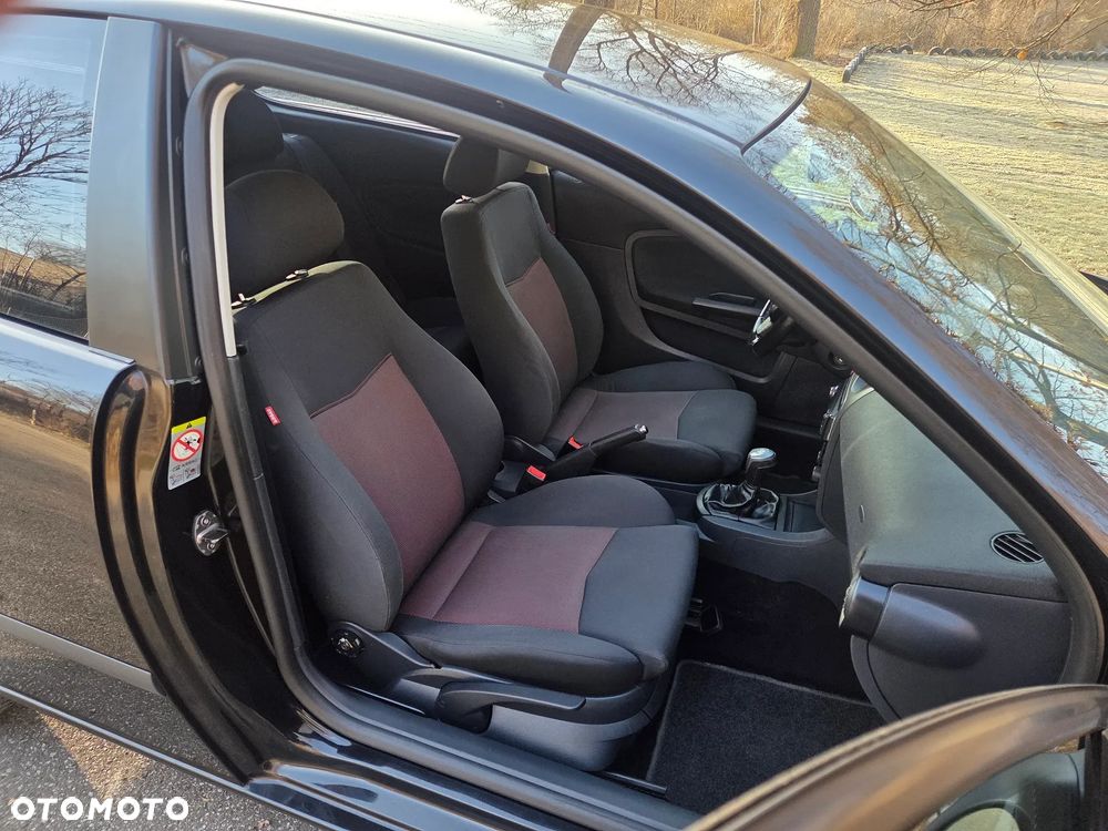 Seat Ibiza SC 1.4 16V Sport - 14