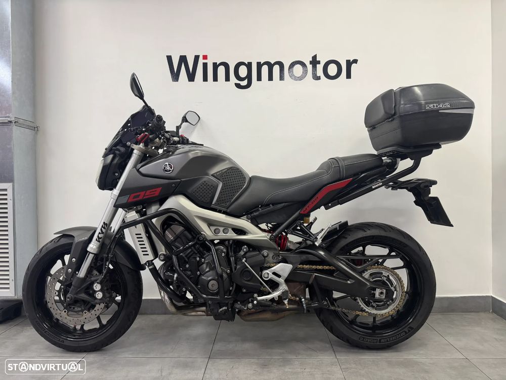 Yamaha MT-09 - 2