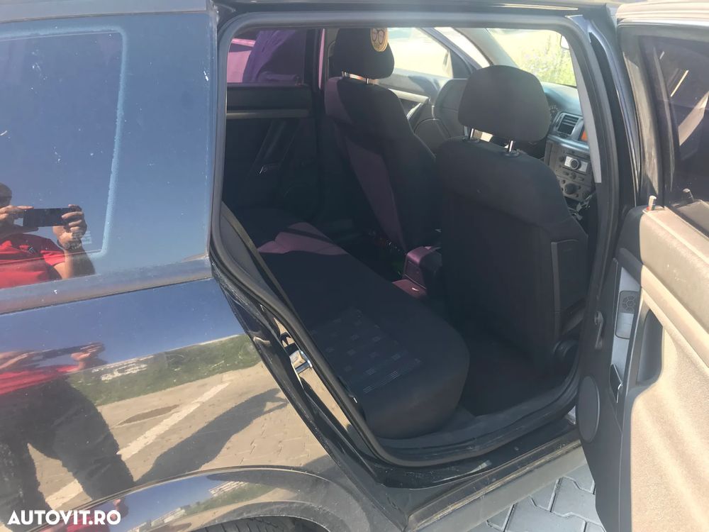 Opel Vectra 1.9 CDTI - 9