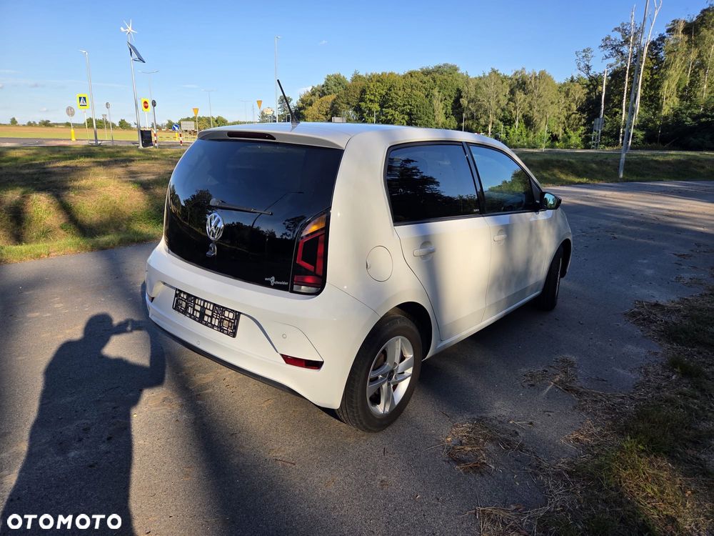 Volkswagen up! - 5
