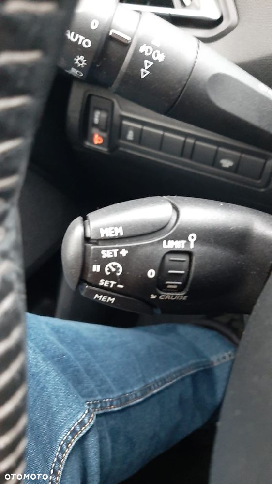 Peugeot 308 1.6 HDi Access - 23