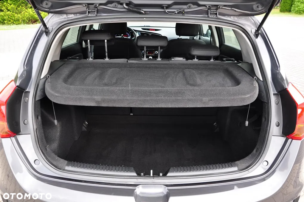 Kia Ceed 1.6 CRDi SCR L Business Line - 26