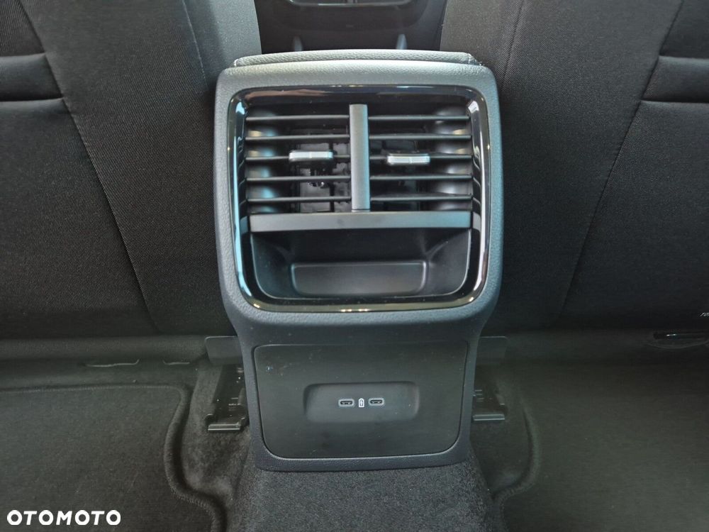 Skoda Octavia 1.5 TSI mHEV Drive Selection DSG - 40