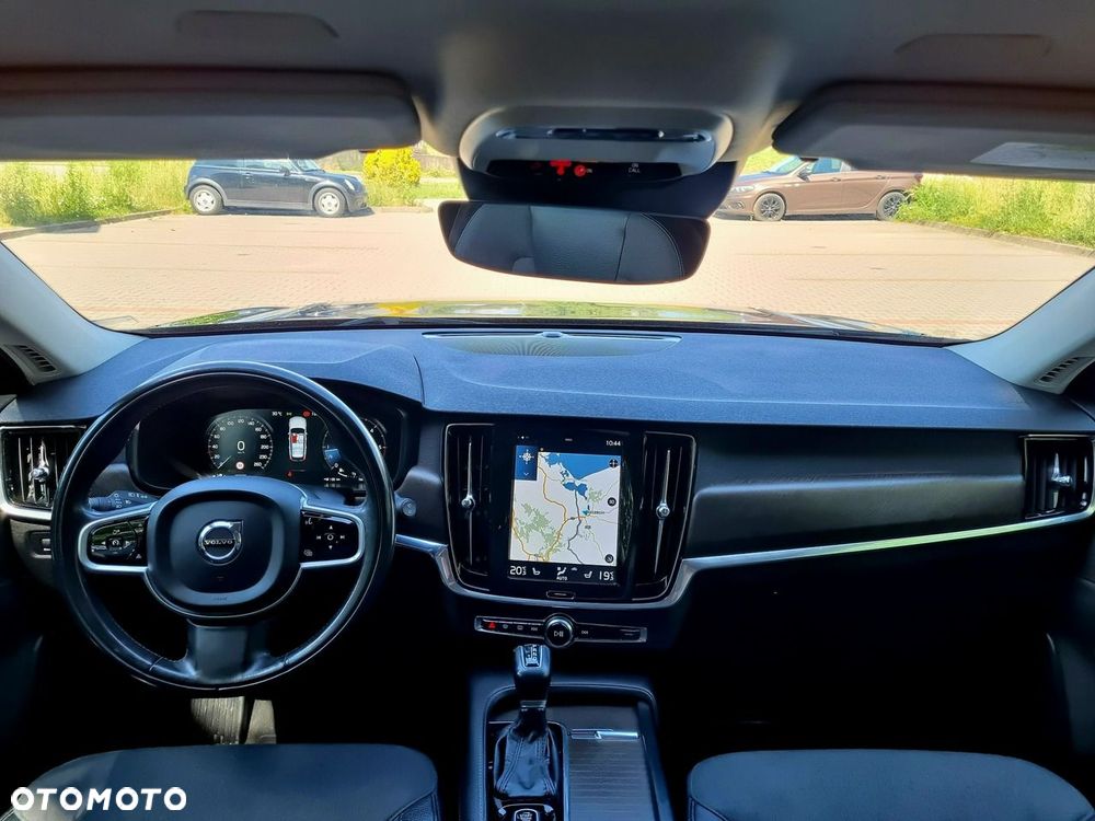 Volvo V90 Cross Country D4 AWD Geartronic - 17
