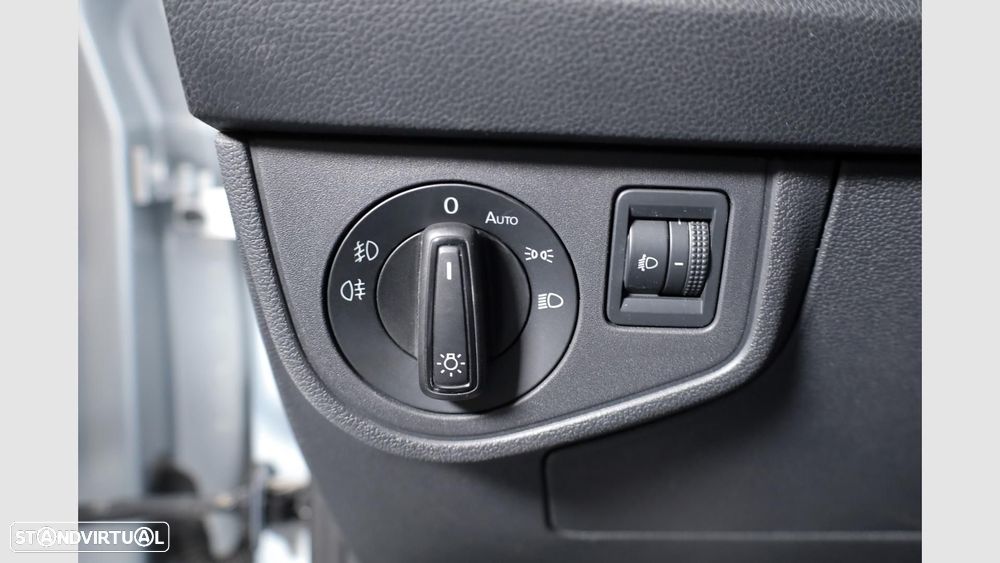 VW Polo 1.0 TSI Urban DSG - 8
