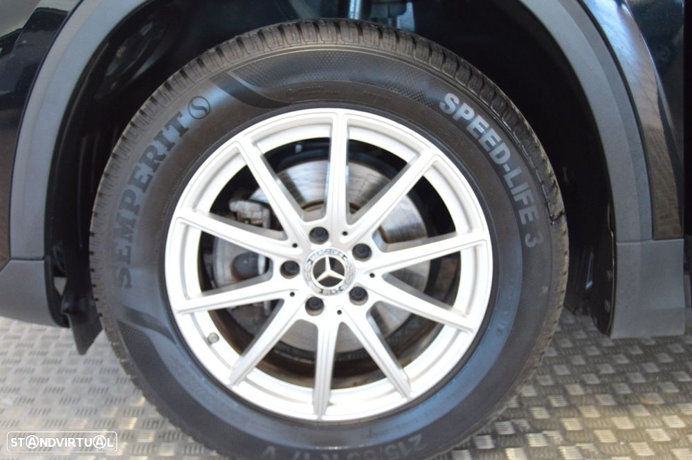 Mercedes-Benz GLA 180 - 11