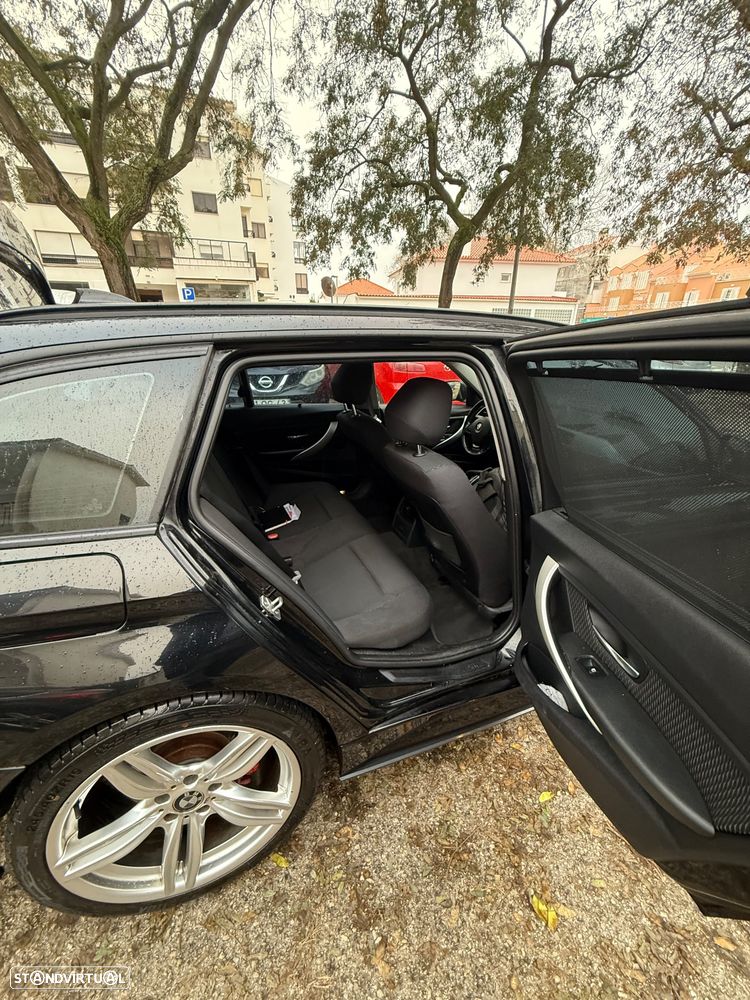 BMW 318 d - 12