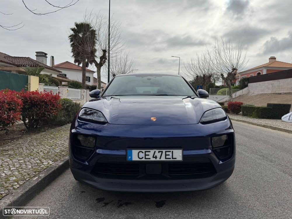 Porsche Macan Electric 4 - 4