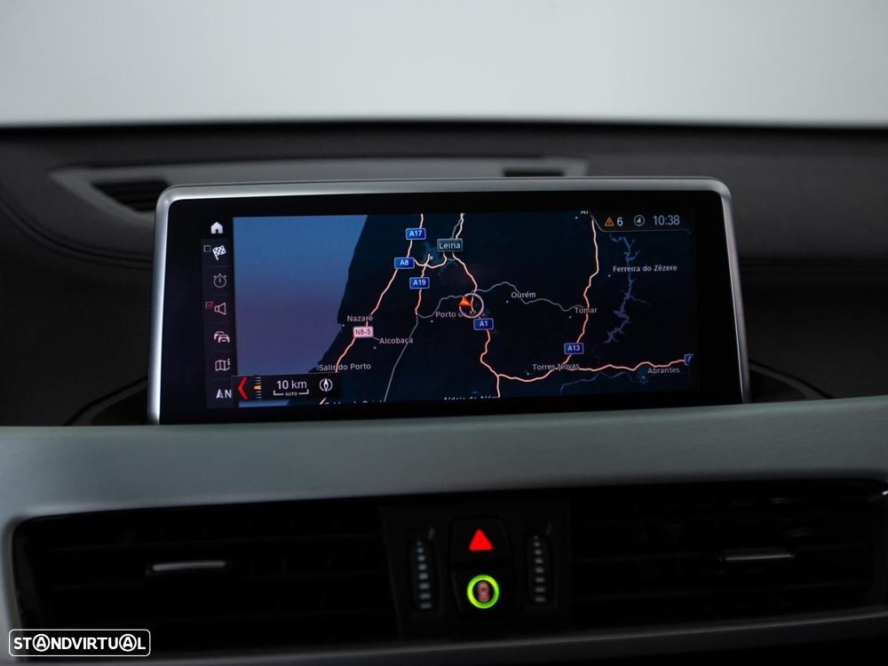 BMW X1 18 d sDrive xLine Auto - 25