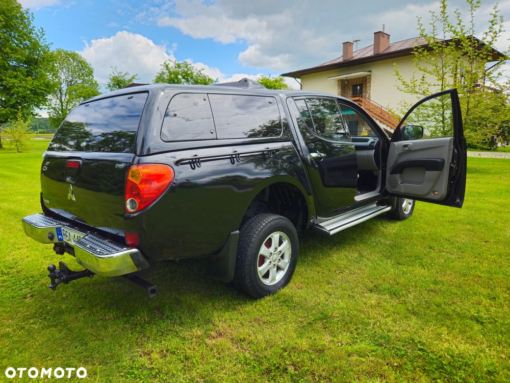 Mitsubishi L200 - 11