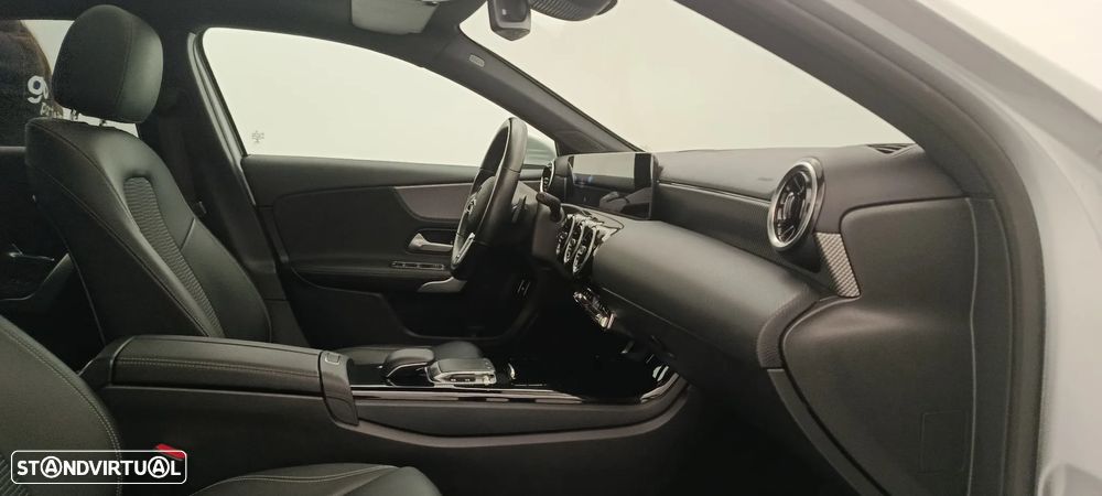 Mercedes-Benz A 180 Limousine d Progressive Aut. - 30